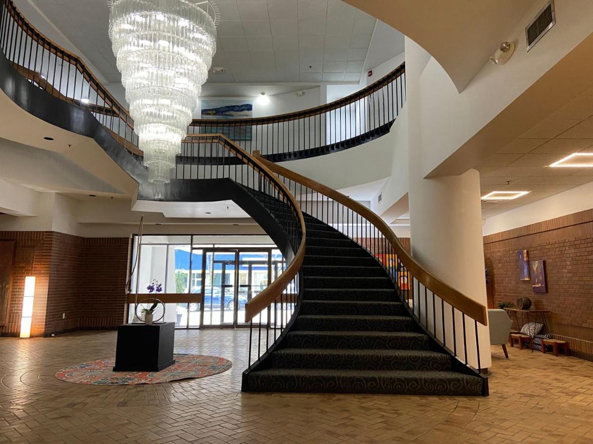 Mclure Hotel Wheeling Eksteriør bilde