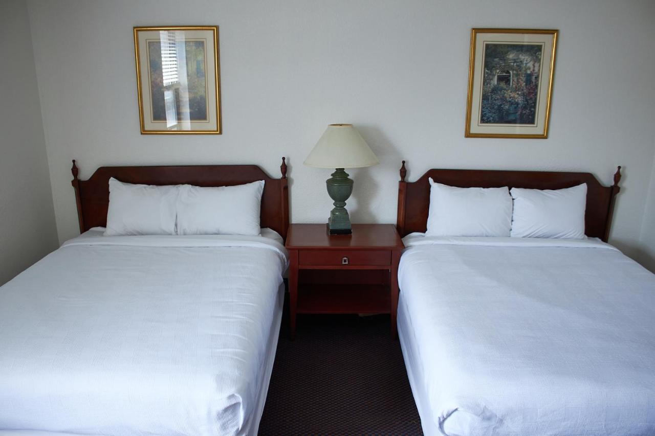 Mclure Hotel Wheeling Eksteriør bilde