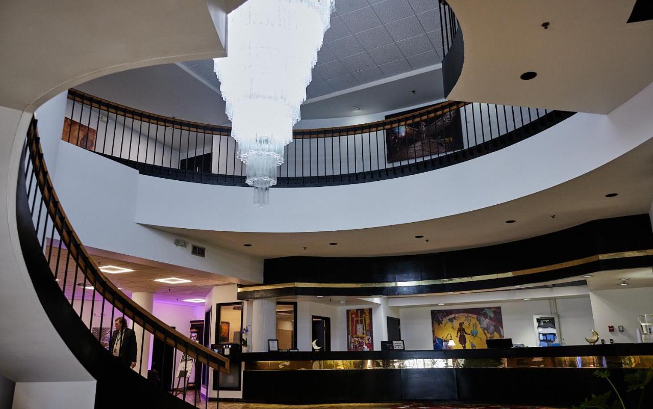 Mclure Hotel Wheeling Eksteriør bilde