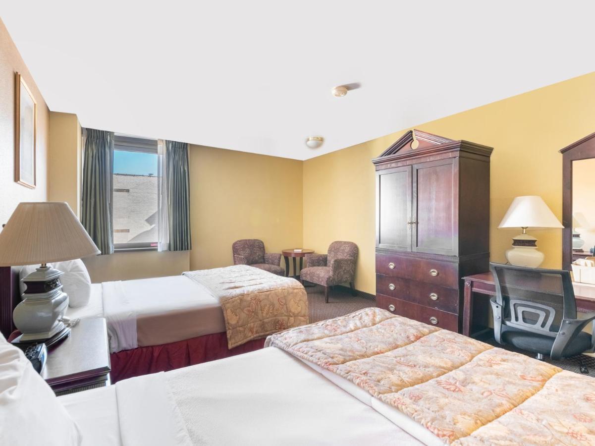 Mclure Hotel Wheeling Eksteriør bilde
